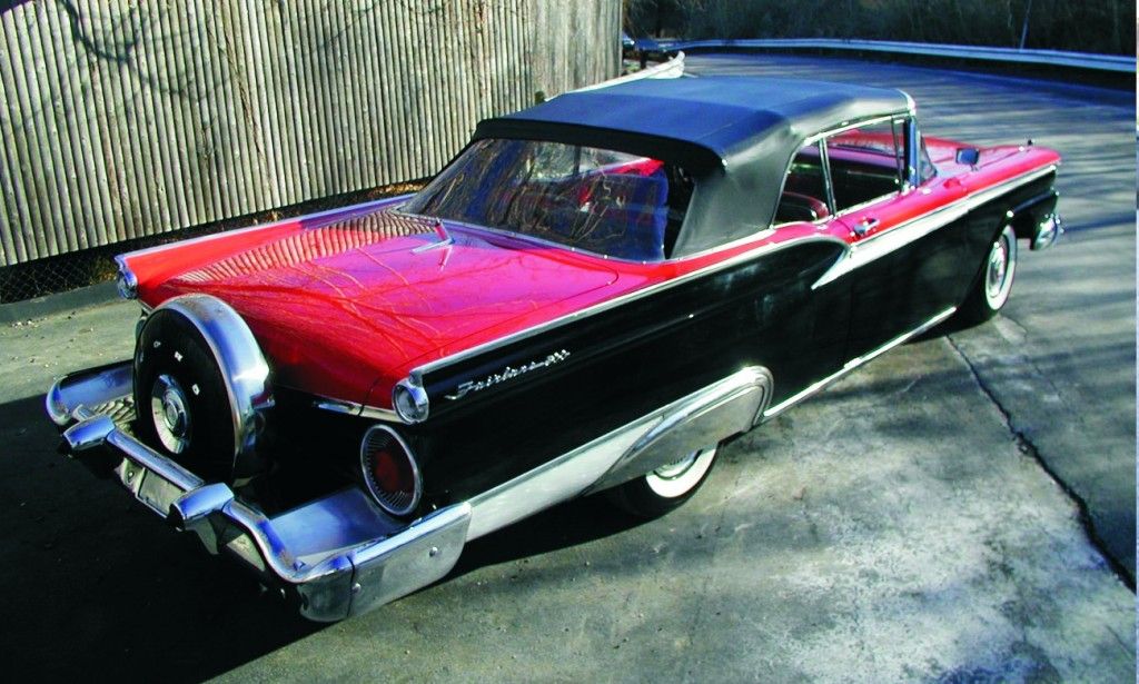 1959 ford fairlane diecast model